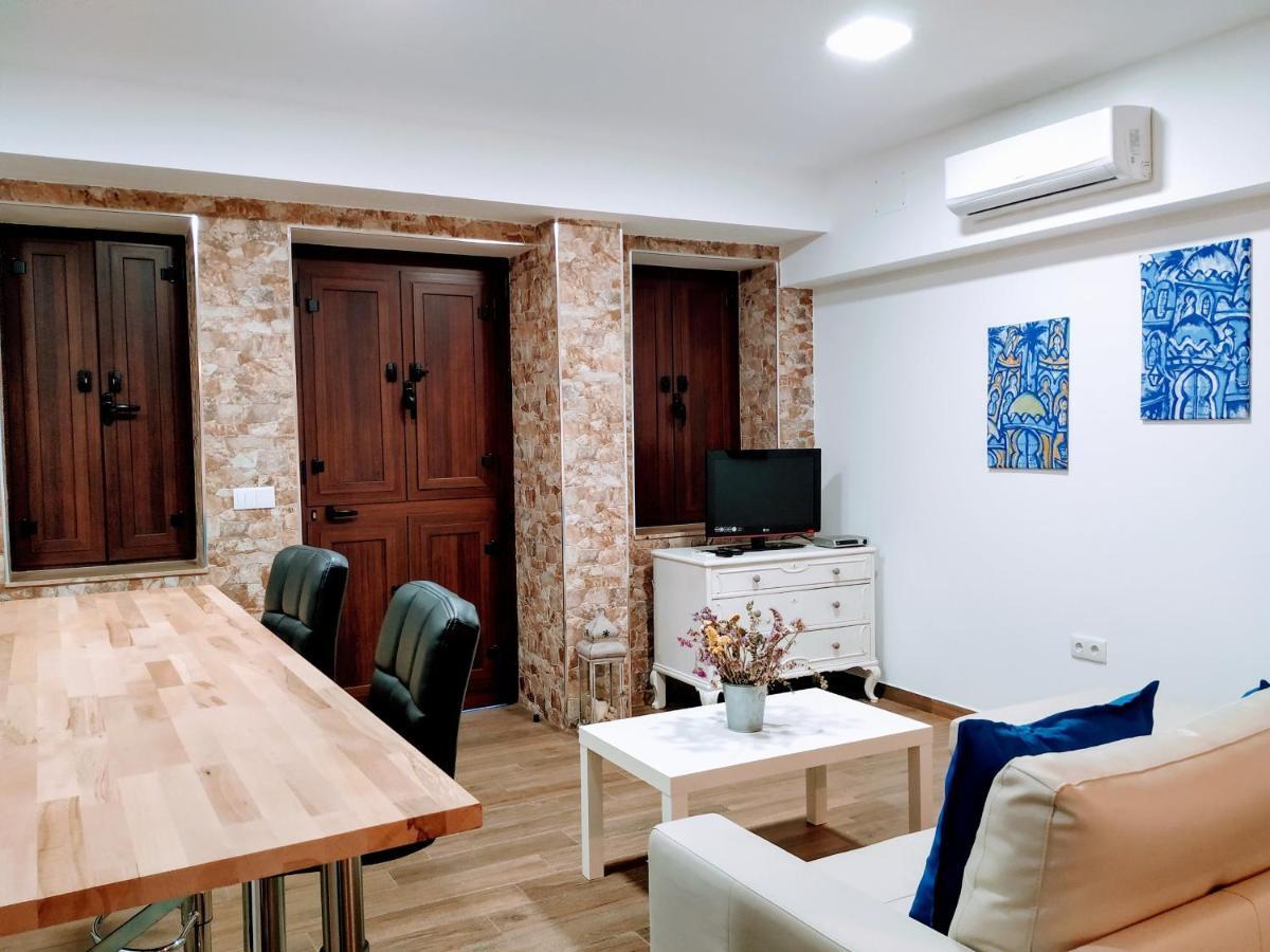 Loft Jazmin Junto A Puente Romano Kordoba Bagian luar foto